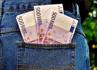 Курс валют на сегодня: не спешите покупать евро