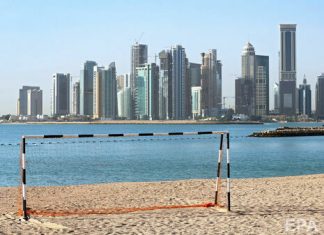 В Катаре за время подготовки к чемпионату мира по футболу 2022 года погибли более 6,5 тыс. мигрантов – The Guardian