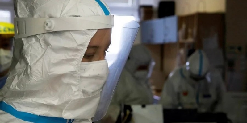 Более 15 тысяч новых случаев. В Украине зафиксировали рекордное количество инфицированных COVID-19 с начала года