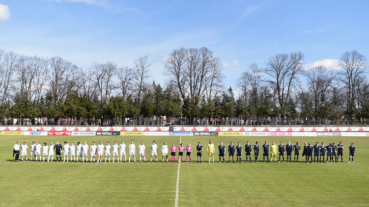 Дарио Срна сыграл против президента УЕФА в благотворительном матче