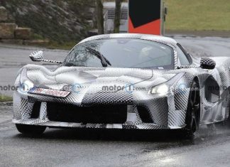 Ferrari тестирует новый гиперкар под кузовом LaFerrari