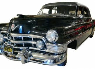 На продажу выставили Cadillac с »Крестного отца»