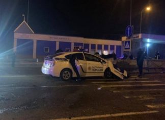 На трассе Киев-Одесса произошло ДТП при участии полицейского авто: один человек погиб