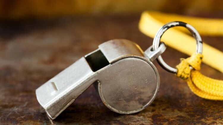 Названы арбитры, которые обслужат матчи "Динамо" и "Шахтёра" в Лиге Европы