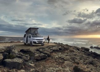 Opel Zafira Life превратили в дом на колесах