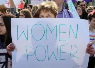 Против сексизма и насилия. Какие права отстаивают украинские женщины в Международный женский день