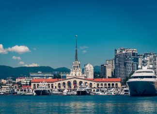 С начала года турпоток в Сочи превысил докоронавирусные показатели