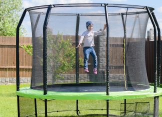 Топ лучших батутов для детей