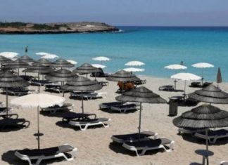 С апреля Кипр открывает границы для украинцев