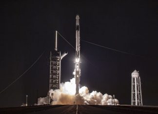 SpaceX запустила на орбиту еще 60 спутников Starlink