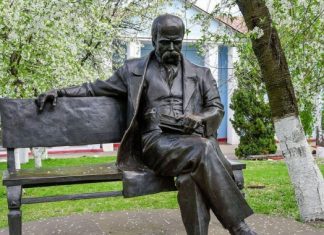 Тарас Шевченко стал мировым рекордсменом по количеству установленных памятников