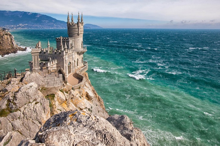 В Крым полетит больше рейсов из регионов