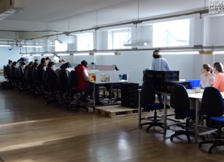 В Одесской области открыли цех по производству комплектующих для электрокаров