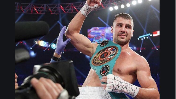 Александр Гвоздик намекнул на возвращение в большой бокс