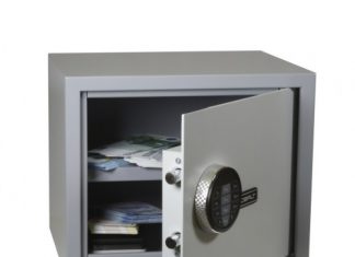 Какой тип защиты сейфа надёжней?