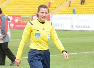 Главный матч украинского футбольного сезона доверили рассудить женщине в черном