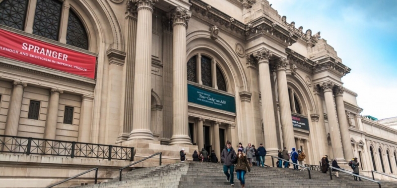 Google посвятил дудл известному музею