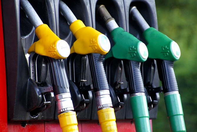 Институт потребительских экспертиз не рекомендует заправки БРСМ , Мotto и SunOil и прекращает сотрудничество с ними