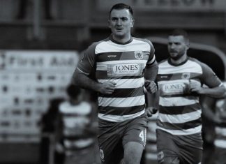 Капитан английского футбольного клуба повесился в гостиничном номере