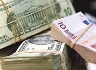 Курс валют на 5 апреля: гривна продолжает падать