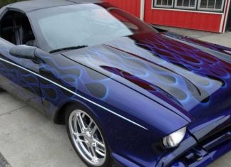 На аукцион выставили тюнингованный Chevy Camaro Z57
