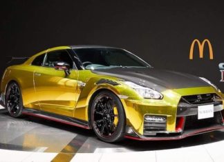 Nissan и McDonald’s вместе создали специальный GT-R NISMO с золотой отделкой