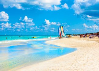 Озвучены правила, по которым россияне смогут приехать на Варадеро