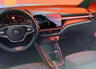 Skoda показала интерьер новой Fabia