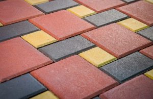 Достоинства вибропрессованной тротуарной плитки