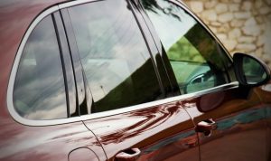 Стоит ли тонировать окна авто?