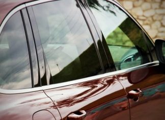 Стоит ли тонировать окна авто?
