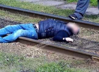 Стрельба среди бела дня. В центре Днепра неизвестный убил человека — видео