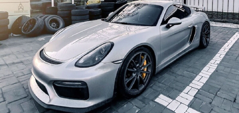 В Украине нашли экстремальный спорткар Porsche