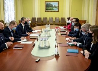 «В НАТО должны отреагировать». Россия пытается сорвать переговорный процесс по Донбассу — замглавы ОП