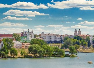 Запрет полетов из России в Турцию вызвал ажиотаж на авиабилеты в Минск