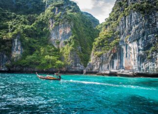 Таиланд занял первое место среди российских туристов