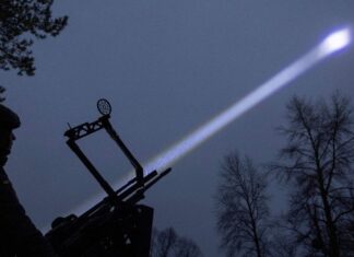 Россия атаковала Украину сотней беспилотников, ПВО уничтожила 65 из них — Воздушные силы