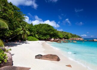 Турпоток из России на Сейшелы сократился на 8,2%