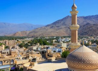 Турпоток в Оман из РФ показал стремительный рост