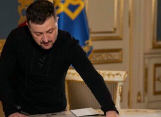 Зеленский назначил новых послов в Молдове и Уругвае и изменил состав СНБО