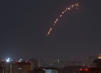 Россия атакует шахедами, в ряде областей объявлена воздушная тревога — онлайн