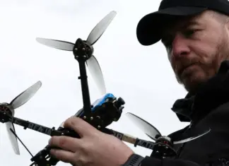 Нардеп рассказал, какая сейчас дальность полета у FPV-дронов