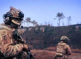 «Впервые показываем кадры». На Запорожском направлении Силы обороны отбили массированный штурм россиян, которые шли шестью колоннами — видео