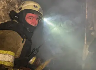 В Харькове беспилотник ударил по проезжей части