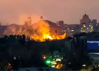 В оккупированном Донецке, Макеевке и Енакиево раздаются взрывы: местные сообщают о массированной атаке — видео