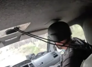 Нацполиция показала эвакуацию из горящей Яровой, где оккупанты убили 25 человек — видео