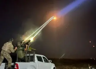 Ночная атака РФ: в ряде областей объявлена тревога из-за атаки шахедов, по Харькову россияне ударили КАБами