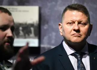 «Кто-то решил поиграть в политические игры». У Залужного рассказали, собирает ли он под выборы команду из топовых военных чиновников