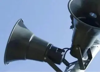 В Киеве и ряде областей объявили воздушную тревогу, в Сумах был слышен взрыв