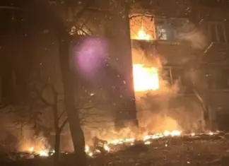 РФ ударила дронами по Запорожью, есть попадание в жилой дом — ОВА